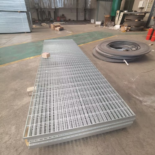 鋼格柵采購成本控制妙招：單價運(yùn)輸都能省