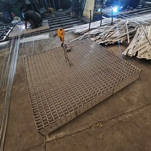 從工業(yè)到藝術(shù)，鋼格柵正在成為設(shè)計師的新寵