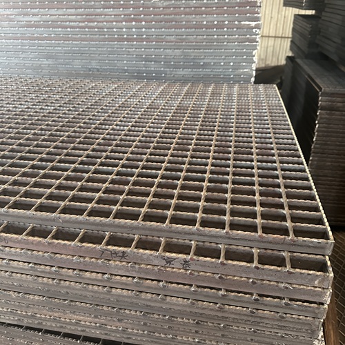 別小看它，這塊鋼格柵板背后藏著大學(xué)問