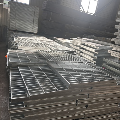 鋼格板選型別只看價格，這4個硬指標才關鍵