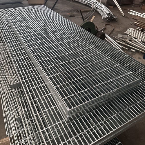 鋼格板熱鍍鋅技術(shù)好在哪？防腐耐用的核心