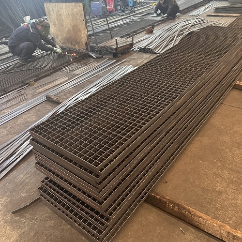 原來這才是鋼格板的真實(shí)實(shí)力，工程人都在夸