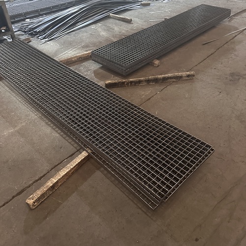 從工具到美學(xué)鋼格板的華麗轉(zhuǎn)身之路